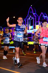 BIB: 41172, 43613, 21007
                            <button type="button" onclick="openModal(22889947)" class="btn btn-primary btn-sm float-right btn-popup" data-toggle="modal" data-target=".modal-high-quality">
                        <i class="fas fa-shopping-cart"></i> Add to Cart
                    </button>
                                            <button type="button" onclick="isThisMe(22889947, true)" class="btn btn-success btn-sm float-right btn-popup btn-isme hidden" data-toggle="tooltip" data-placement="bottom" title="นี่คือรูปของคุณใช่ไหม คลิกที่นี่เพื่อเอาเข้าอัลบั้ม">
                        <i class="fas fa-plus"></i> Add to album
                    </button>
                    <button type="button" onclick="isThisMe(22889947, false)" class="btn btn-warning btn-sm float-right btn-popup btn-isnotme hidden">
                        <i class="fas fa-ban"></i> Remove from album
                    </button>